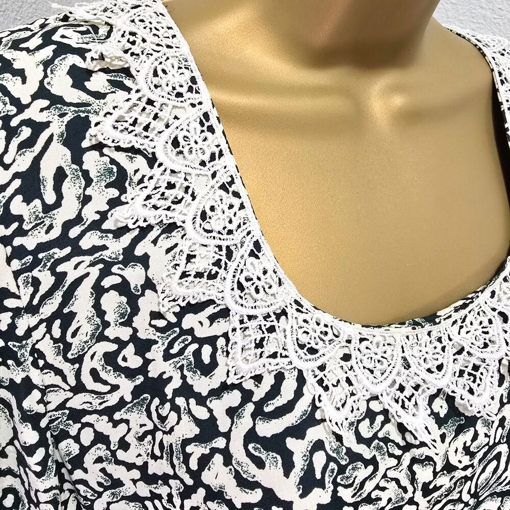 Vtg Floral Midi Dress M Green Cream Lace Collar Cottage Peasant Prairie Made USA